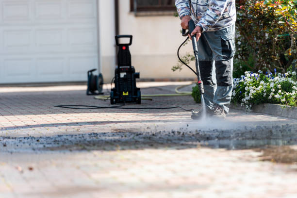 Best Parking Lot Cleaning in Bonadelle Ranchos, CA